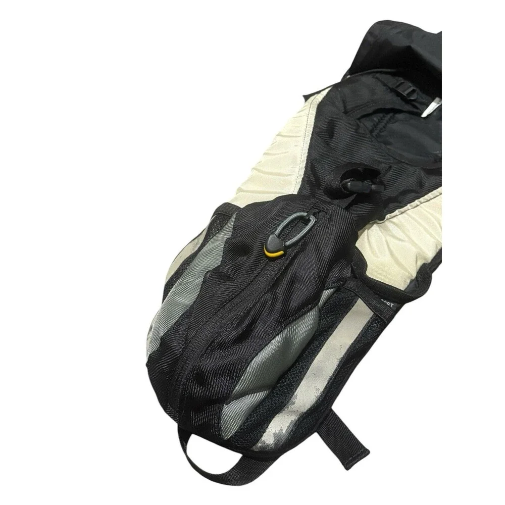 CamelBak Rogue 2L Hydration Backpack Black/Grey Pump-Port For Hiking/Cycling